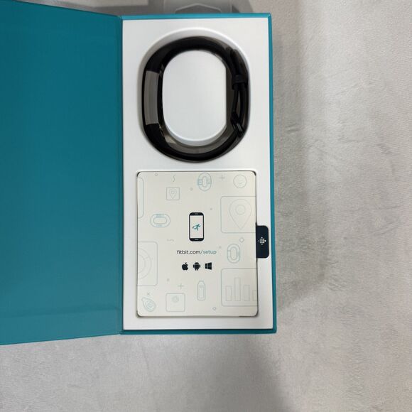 Fitbit Ulta HR Fitness Watch - Black Color - Picture 6 of 6